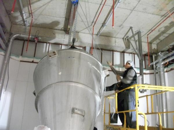 IFF Aroma Fabrikasında Caraskal ile Mikserin Montajı