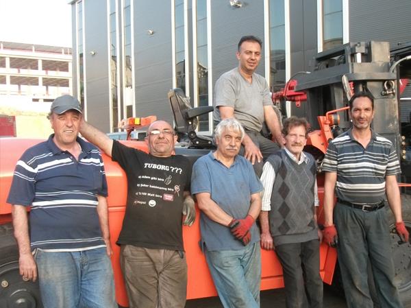 BAKANLAR MAT YÜKLEME ARASI MOLA