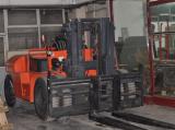 10 Tonluk al&#231;ak kuleli kabinsiz kiral&#305;k forklift.