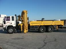 20 tonluk vinç cargo üstünde.