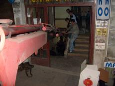 Ca&#287;o&#287;lunda bodrum kattan makina &#231;&#305;kar&#305;lmas&#305;.