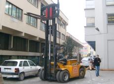 8 tonluk hyster kiralık forklift.