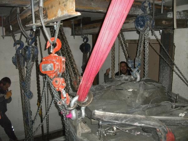 EMAR MAKİNASI BODRUMA KATA CARASKALLARLA İNDİRİMESİ.