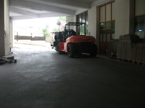 10 tonluk kiralık forklift.